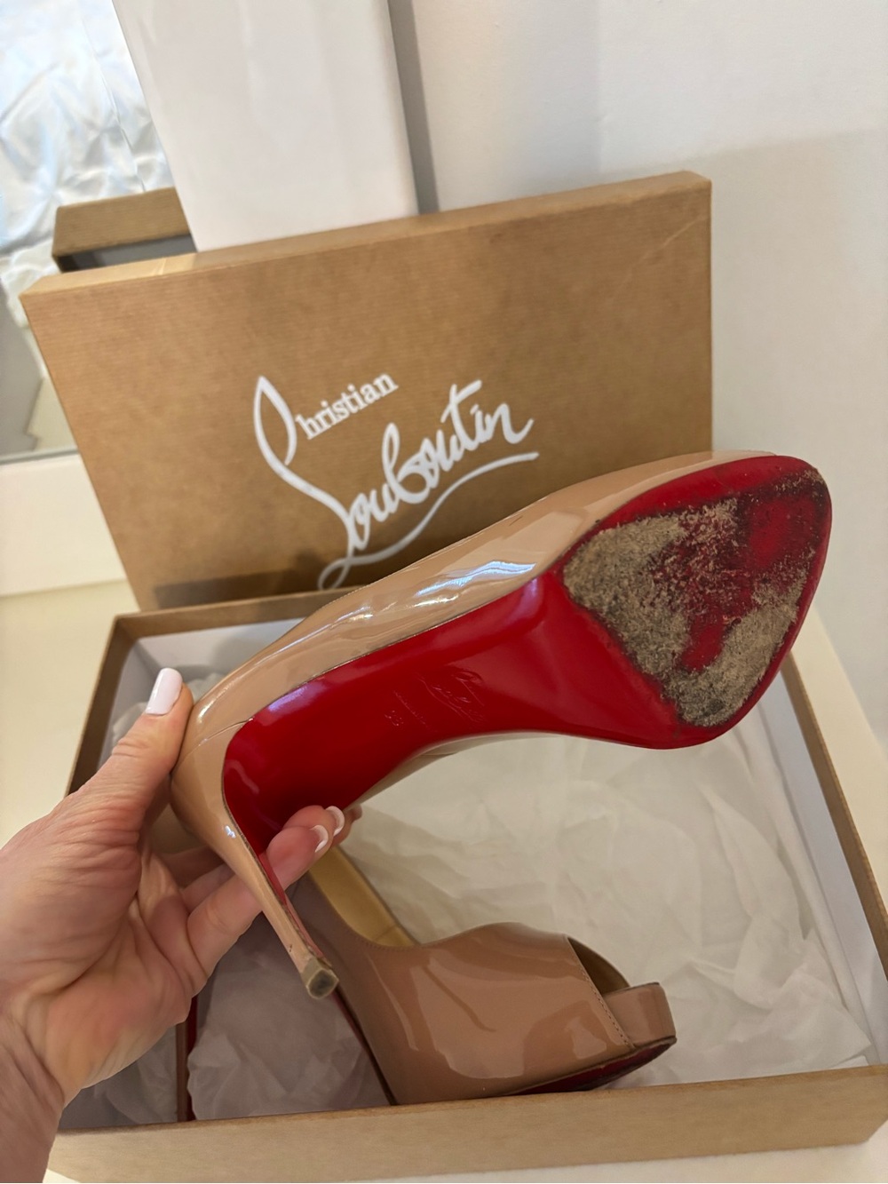 Christian Louboutin Nude Patent Peep-Toe Pumps with Red Soles - Picture 3 of 6